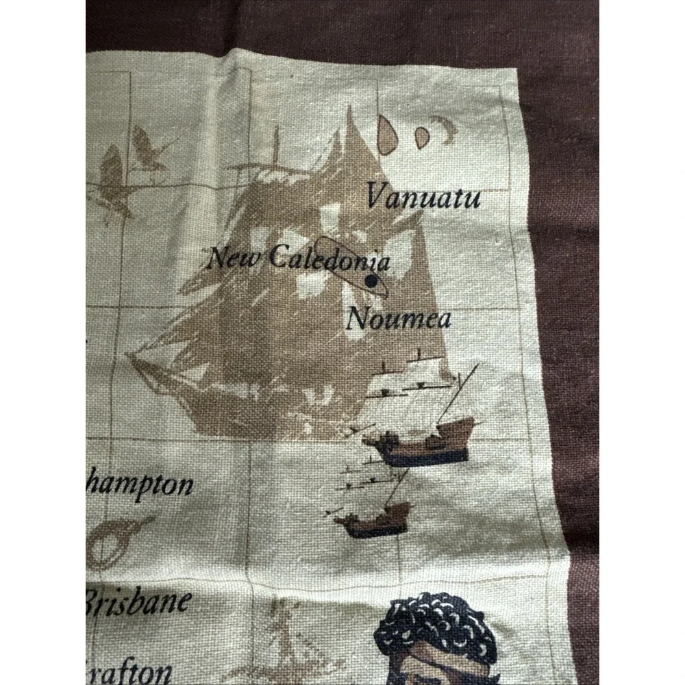 Wall Hanging AUSTRALIA Map and Picture Fabric 18X31 Collector